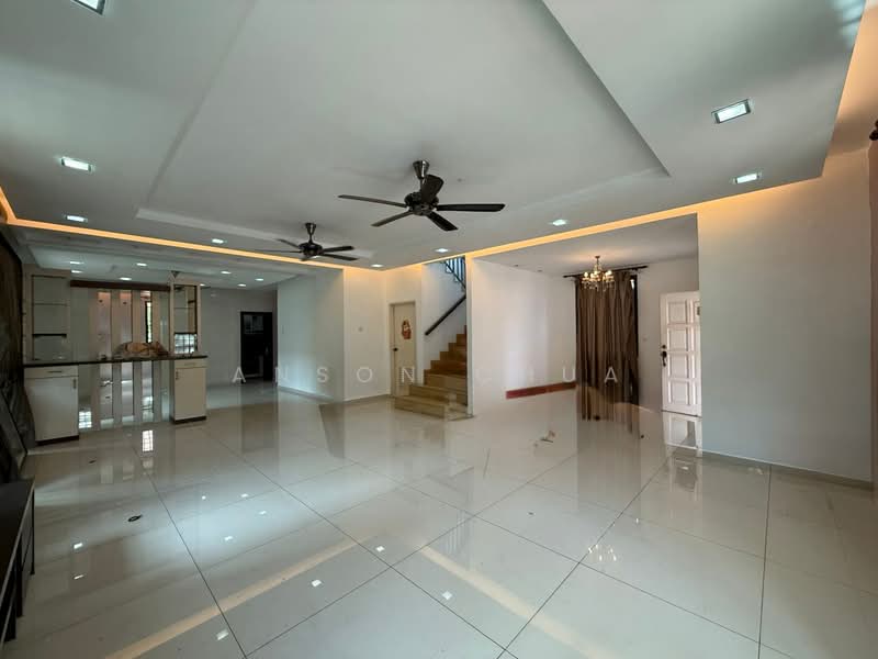 Banglo Pautan untuk Dijual di Taman Austin Perdana (Tebrau) - Anson Chua - Living Room - PropertyGuru.com.my