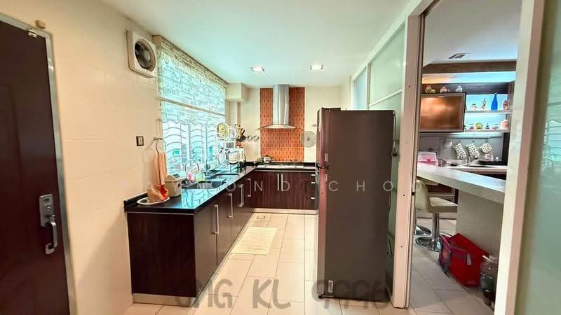 Rumah Berkembar untuk Dijual di Taman Gembira (Klang) - Raymond Choo - Kitchen - PropertyGuru.com.my