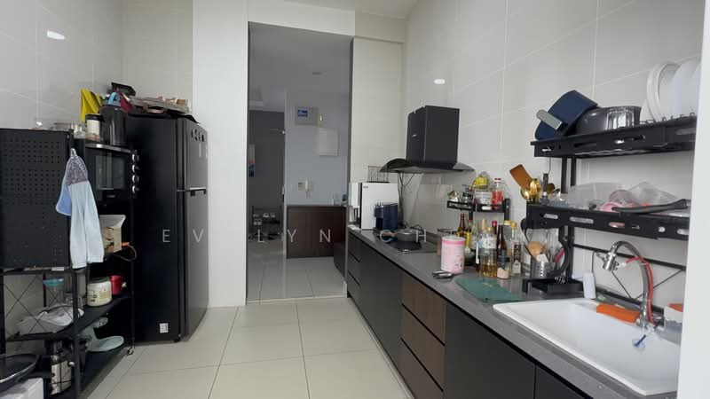Condominium for Sale at Sky Condominium (Skyz Residence) - Evelyn Cheah - Kitchen - PropertyGuru.com.my