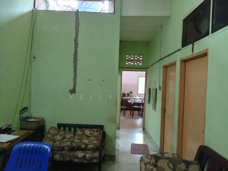 1-storey Terraced House for Sale in Taman Selasih (Kulim) - Kelly Yee - Corridor - PropertyGuru.com.my