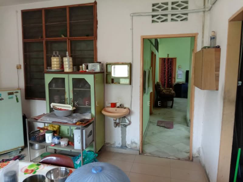 1-storey Terraced House for Sale in Taman Selasih (Kulim) - Kelly Yee - Kitchen - PropertyGuru.com.my