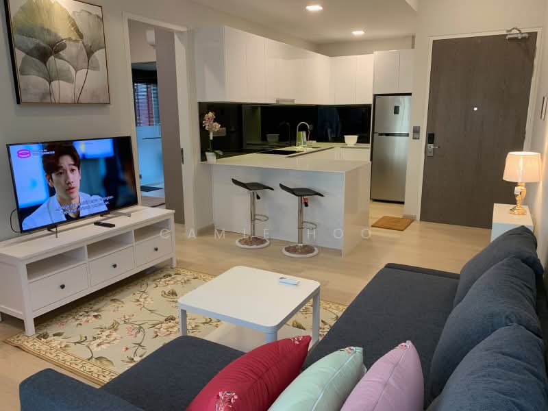 Service Residence for Sale at Star Residences One - Camie Hoo - Living Room - PropertyGuru.com.my