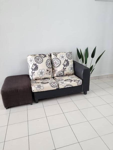 Condominium for Rent at Residensi Laguna (Sunway Belvedere) - Raymond Ling - Living Room - PropertyGuru.com.my