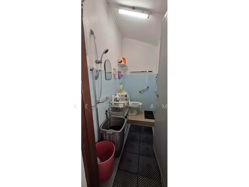 Rumah Teres 2-Tingkat untuk Dijual di Seksyen 14 (Petaling Jaya) - Kerry Tam - Bathroom - PropertyGuru.com.my
