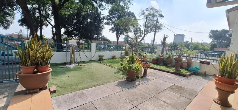 Rumah Teres 2-Tingkat untuk Dijual di Seksyen 14 (Petaling Jaya) - Kerry Tam - Exterior - PropertyGuru.com.my