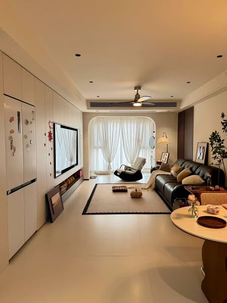 Kediaman Servis untuk Dijual di Maxim Residences - Angel Ko - Living Room - PropertyGuru.com.my