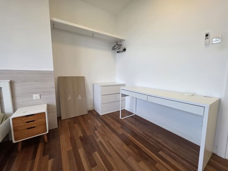 Condominium for Sale at The Straits View Condominium - Jane Ngoi - Bedroom - PropertyGuru.com.my