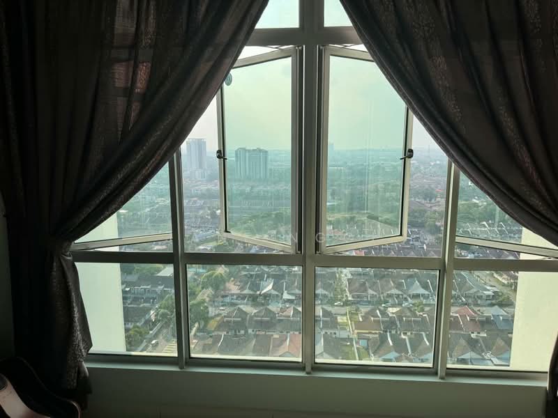 Kediaman Servis untuk Disewa di Molek Pulai - Jane Ngoi - View - PropertyGuru.com.my