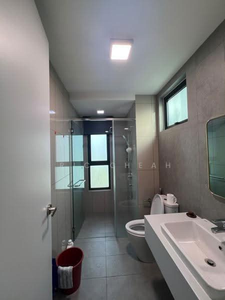 Kondominium untuk Disewa di Mezzo - Eric Cheah - Bathroom - PropertyGuru.com.my