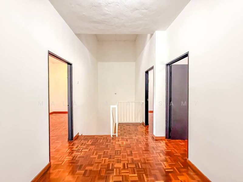 Terraced House for Sale in Seksyen 32, Kemuning Green Ville (Shah Alam) - Mala Palanisamy - Interior - PropertyGuru.com.my