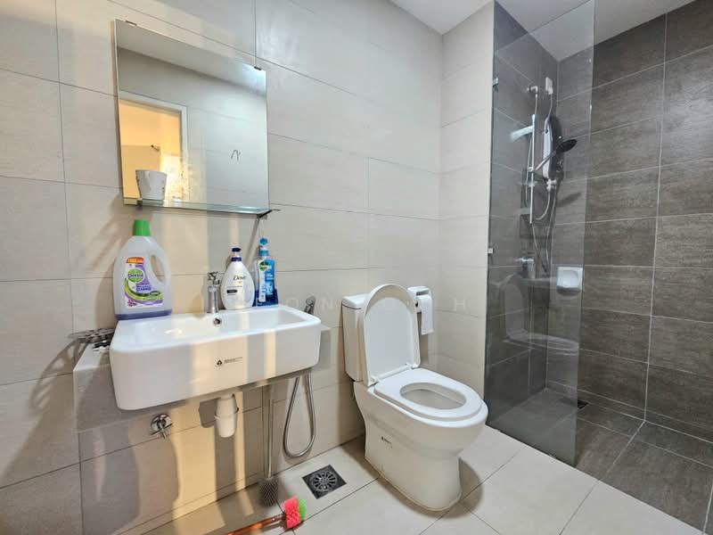 Service Residence for Rent at Gravit8, Klang - Leon Goh - Bathroom - PropertyGuru.com.my