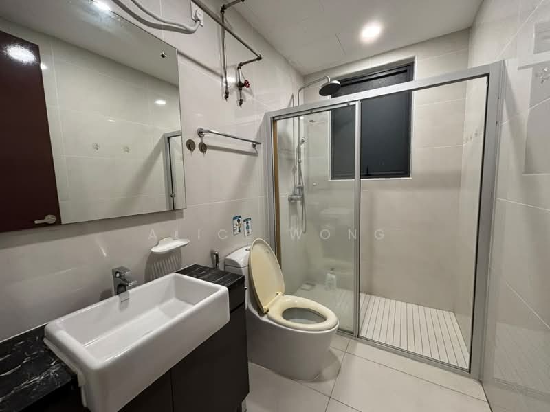 Condominium for Sale at Royal Strand @ Country Garden Danga Bay - Alice Wong - Bathroom - PropertyGuru.com.my