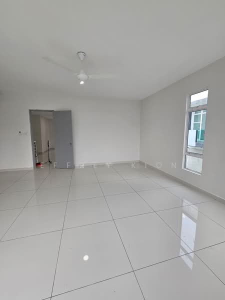 Semi-Detached House for Sale in Taman Bukit Jaya (Ulu Tiram) - Jeffrey Kiong - Interior - PropertyGuru.com.my