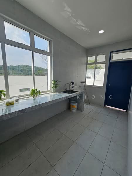 Semi-Detached House for Sale in Taman Bukit Jaya (Ulu Tiram) - Jeffrey Kiong - Kitchen - PropertyGuru.com.my