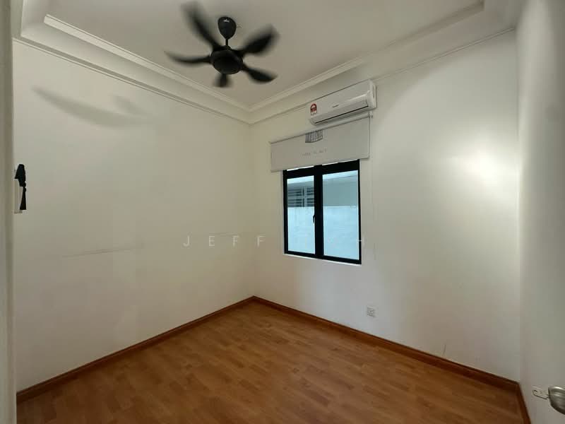 Service Residence for Sale at The Platino Serviced Apartment - Jeff Toh - Interior - PropertyGuru.com.my