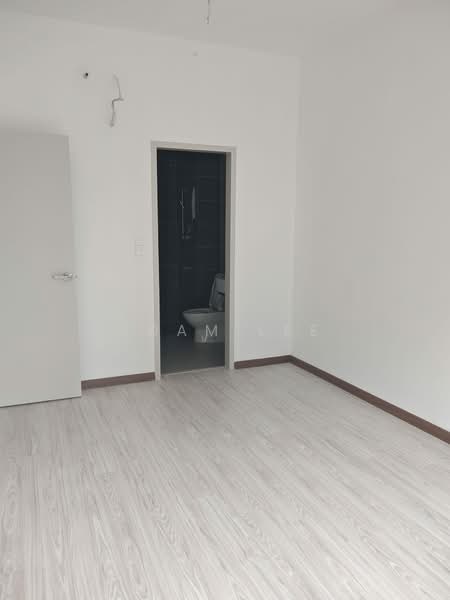 Kediaman Servis untuk Dijual di M Oscar - Adam Lee - PropertyGuru.com.my