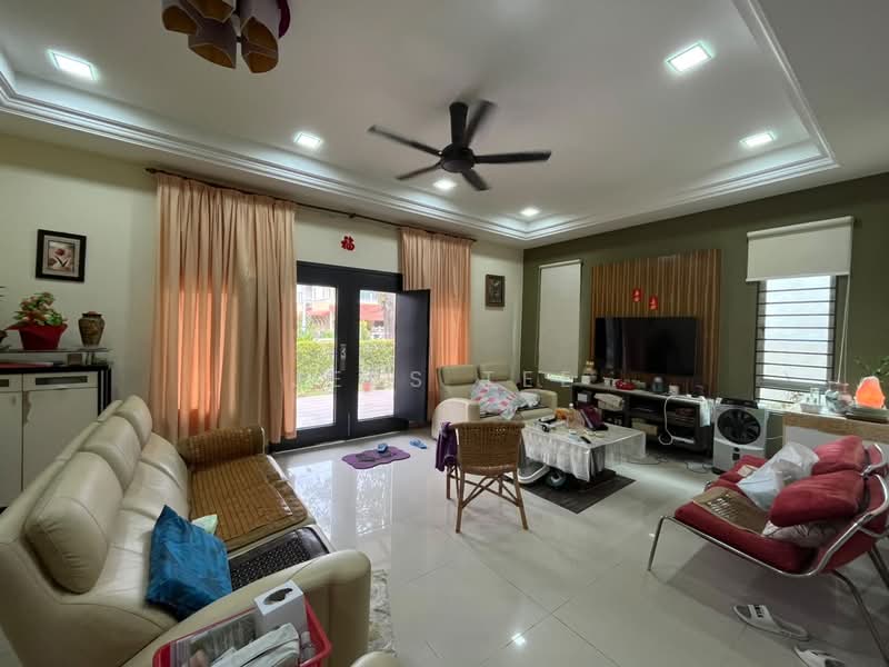 Bungalow House untuk Dijual di Setia Eco Park (Setia Alam) - Jess Tee - Living Room - PropertyGuru.com.my