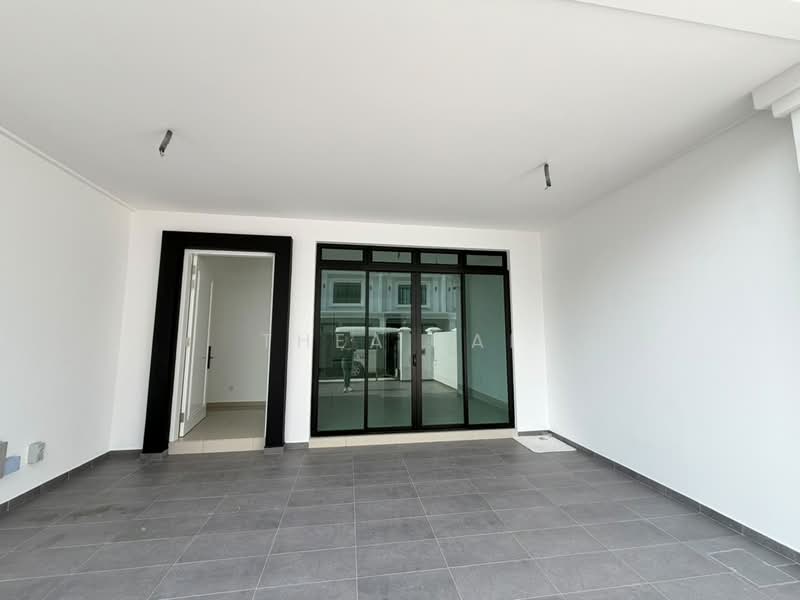 Rumah Teres 2-Tingkat untuk Disewa di Bandar Seri Alam (Masai) - Thea Lai - PropertyGuru.com.my