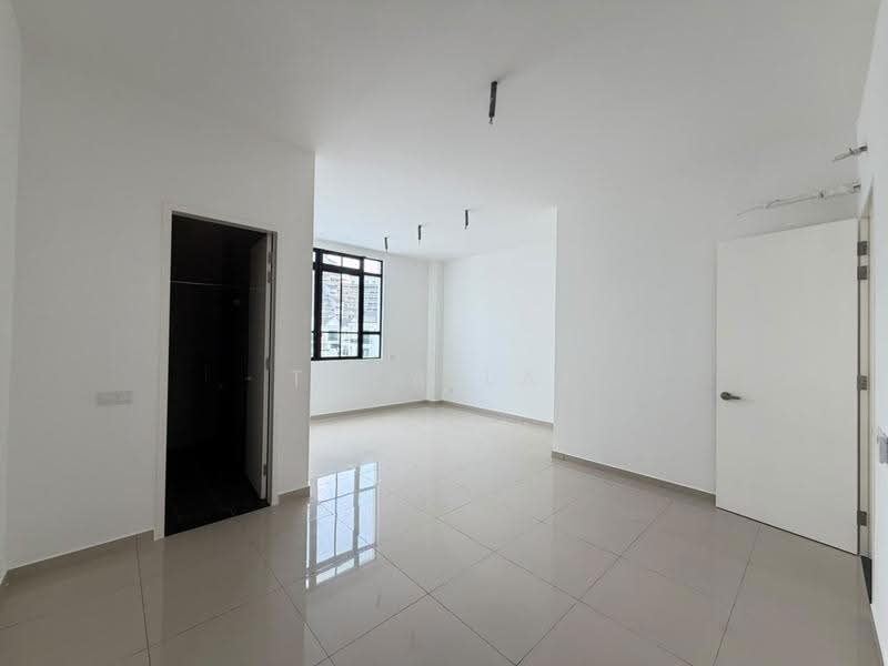 Rumah Teres 2-Tingkat untuk Disewa di Bandar Seri Alam (Masai) - Thea Lai - PropertyGuru.com.my