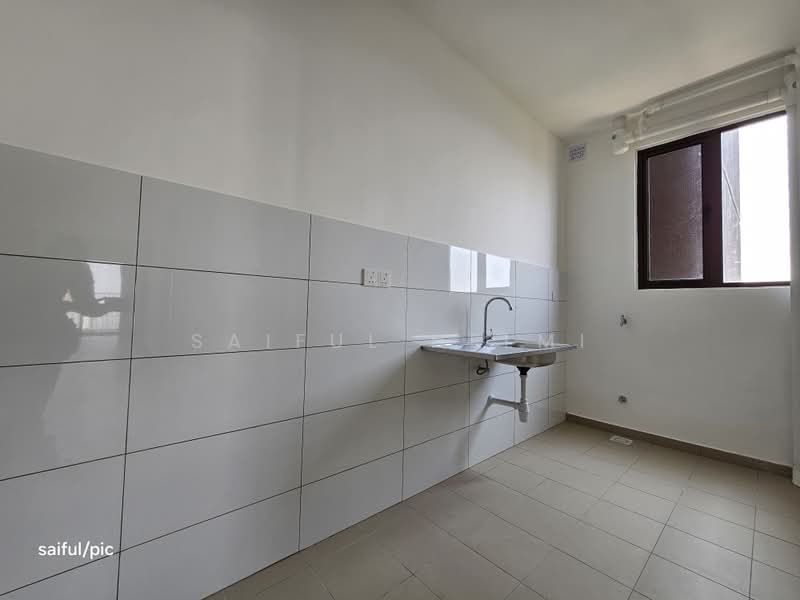 Service Residence for Sale at Residensi Dian II - SAIFUL HELMI - Kitchen - PropertyGuru.com.my