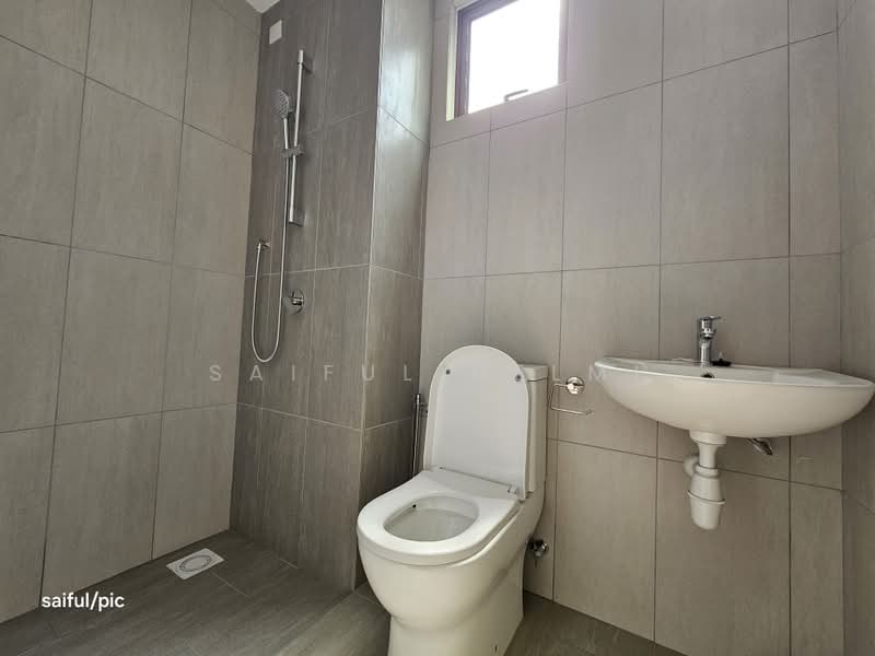 Service Residence for Sale at Residensi Dian II - SAIFUL HELMI - Bathroom - PropertyGuru.com.my