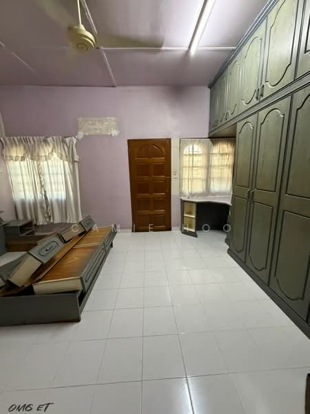 Rumah Teres 2-Tingkat untuk Dijual di Taman Klang Utama (Kapar) - Camie Hoo - Bedroom - PropertyGuru.com.my