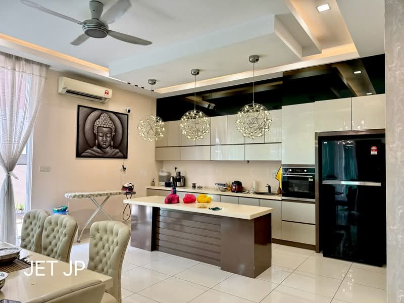 Bungalow House untuk Dijual di Ambang Botanic 2 (Klang) - Yongsen Lim - Kitchen - PropertyGuru.com.my