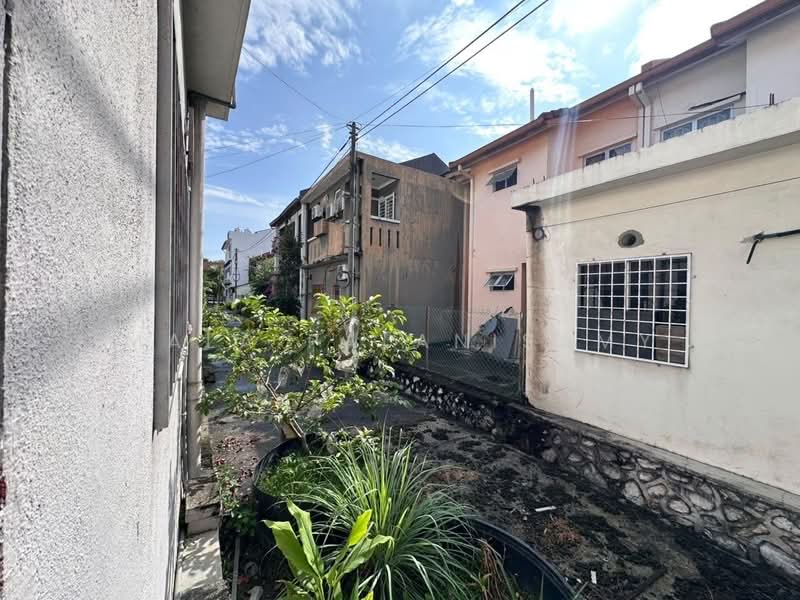 2-storey Terraced House for Sale in Bandar Putra Height (Subang Jaya) - Mala Palanisamy - Exterior - PropertyGuru.com.my
