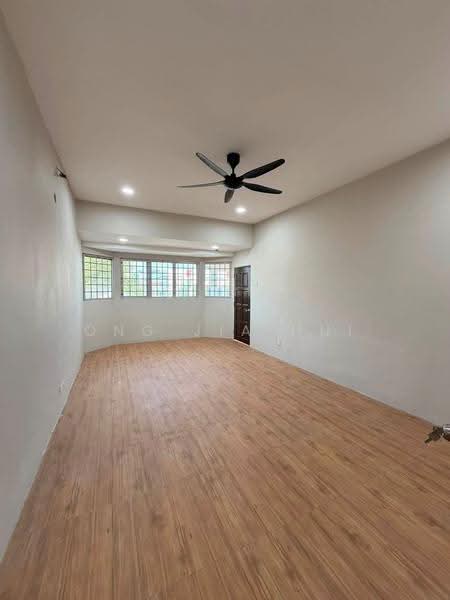 Bungalow House for Sale in Taman Bukit Kaya (Seremban) - Ong Jia Hui - Living Room - PropertyGuru.com.my