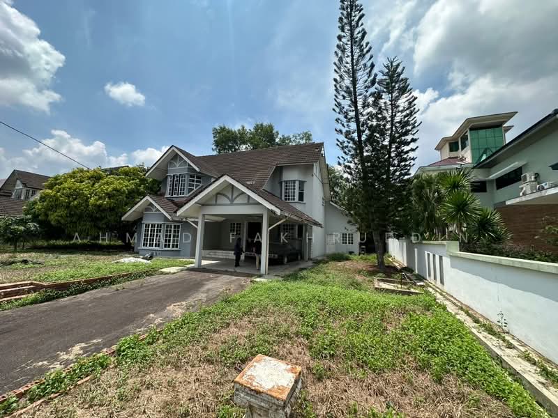 Bungalow House for Sale in Taman Bukit Dahlia (Pasir Gudang) - Ahmad Fakhruddin - PropertyGuru.com.my