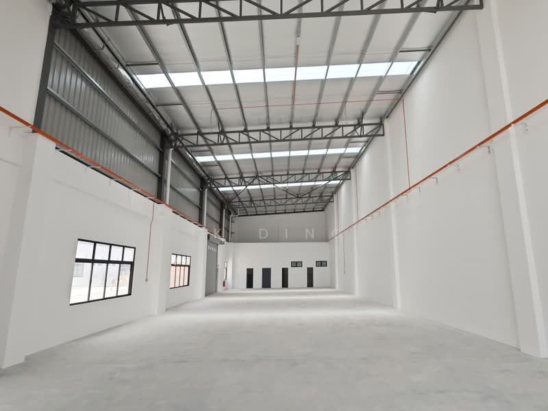 Kilang untuk Dijual di Eco Business Park 1 (Johor Bahru) - TK Ding - Interior - PropertyGuru.com.my