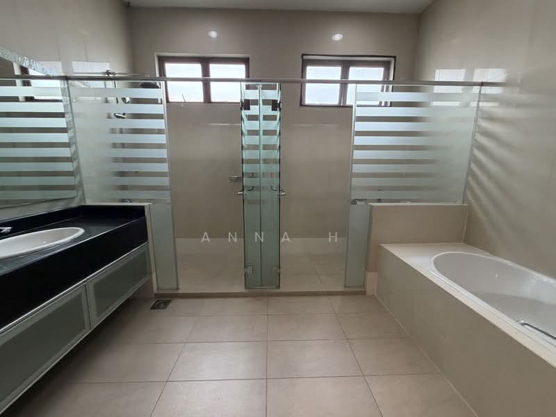 Semi-Detached House for Sale in Taman Sri Hartamas (Sri Hartamas) - Anna H - Bathroom - PropertyGuru.com.my