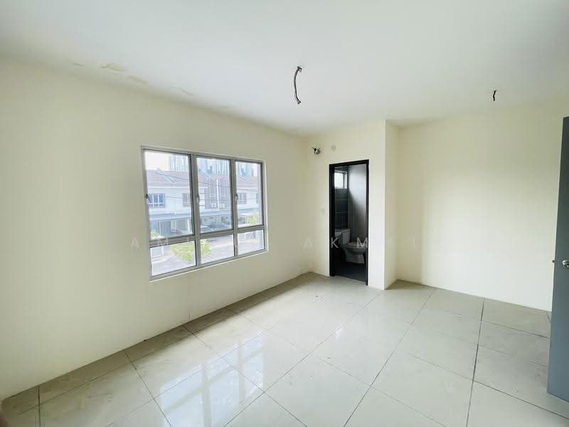 Terraced House for Sale in Kuala Selangor (Selangor) - Amirul Akmal - PropertyGuru.com.my