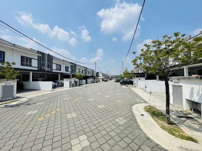 Terraced House for Sale in Kuala Selangor (Selangor) - Amirul Akmal - PropertyGuru.com.my