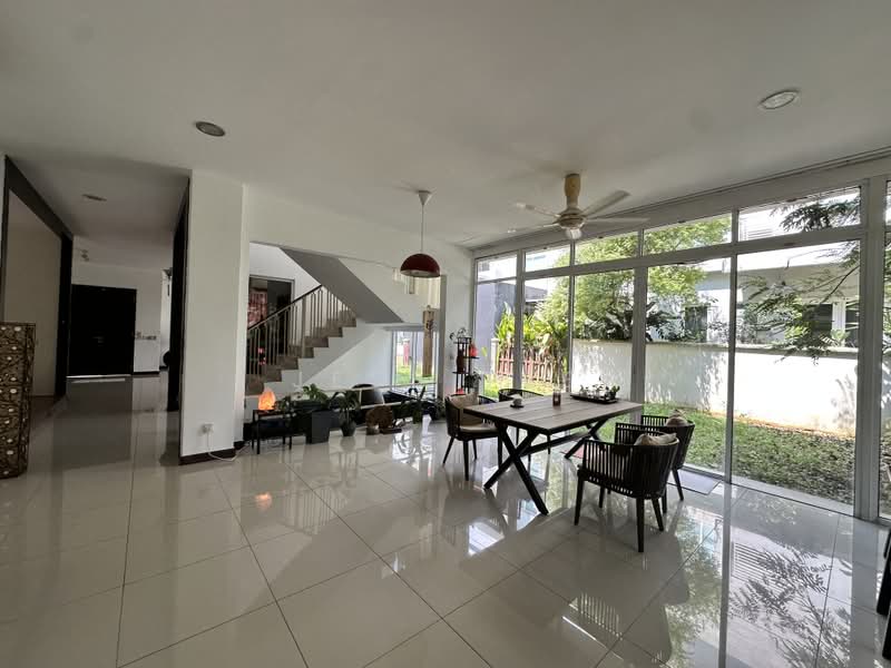 Bungalow House for Sale in Setia Eco Park (Setia Alam) - Jess Tee - Living Room - PropertyGuru.com.my