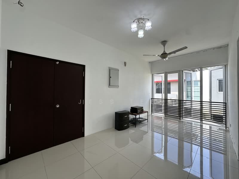 Bungalow House for Sale in Setia Eco Park (Setia Alam) - Jess Tee - Living Room - PropertyGuru.com.my