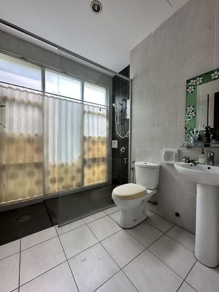 Bungalow House for Sale in Setia Eco Park (Setia Alam) - Jess Tee - Bathroom - PropertyGuru.com.my