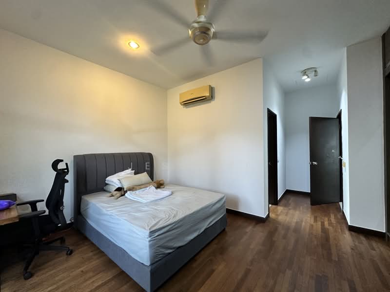 Bungalow House for Sale in Setia Eco Park (Setia Alam) - Jess Tee - Bedroom - PropertyGuru.com.my