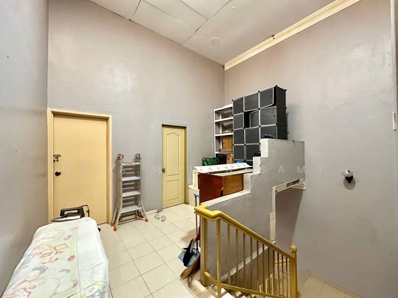 2-storey Terraced House for Sale in Subang Heights (Subang Jaya) - Mala Palanisamy - Interior - PropertyGuru.com.my