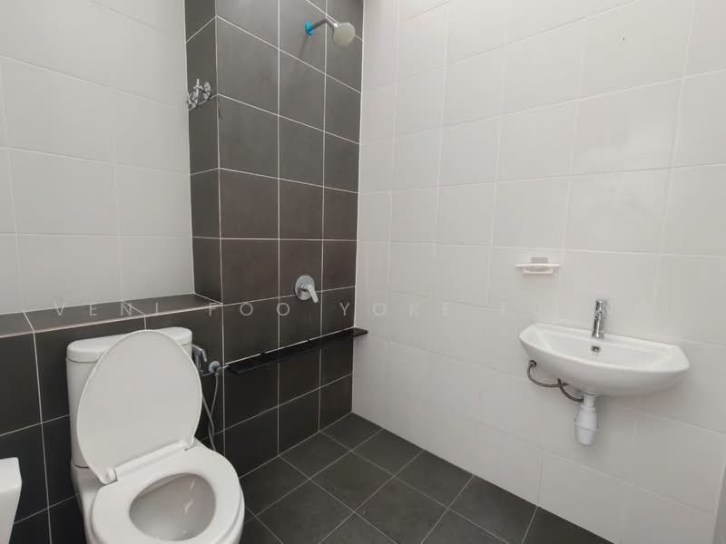 2-storey Terraced House for Rent in Setia Alam (Selangor) - Veni Foo Yoke Fuang - Bathroom - PropertyGuru.com.my
