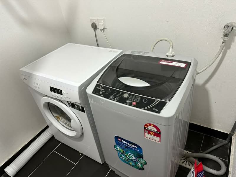 Service Residence for Sale at SqWhere Service Apartments - Lennon Poon - Interior - PropertyGuru.com.my