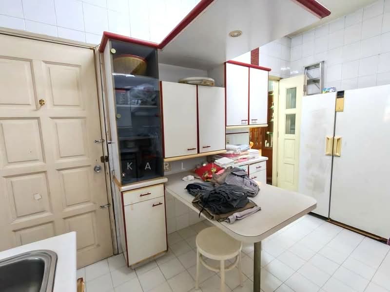 Semi-Detached House for Sale in Taman Pelangi (Johor Bahru) - Karl Lim - Kitchen - PropertyGuru.com.my