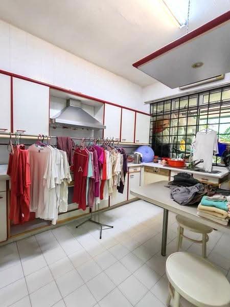 Semi-Detached House for Sale in Taman Pelangi (Johor Bahru) - Karl Lim - Kitchen - PropertyGuru.com.my