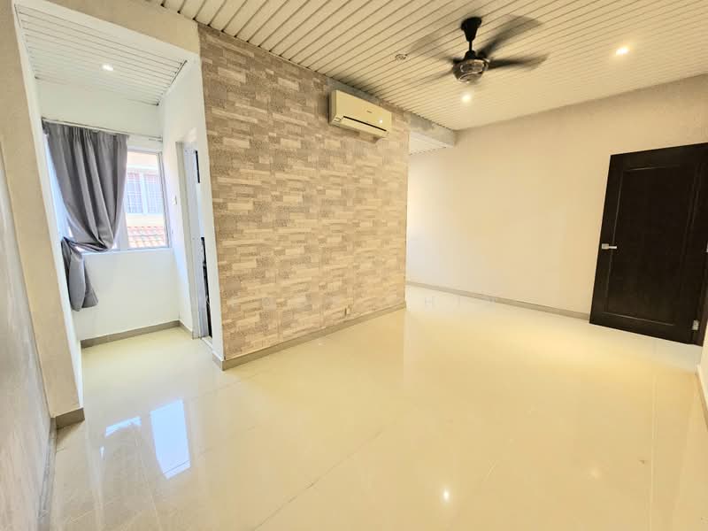 2-storey Terraced House for Sale in Taman Wawasan (Puchong) - Wendy Chin - Interior - PropertyGuru.com.my