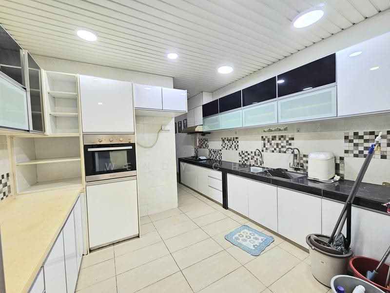 2-storey Terraced House for Sale in Taman Wawasan (Puchong) - Wendy Chin - Kitchen - PropertyGuru.com.my
