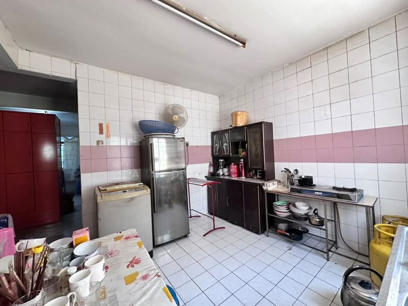 Rumah Teres 2.5-Tingkat untuk Dijual di Taman Sri Bintang (Kepong) - Mandy Liew - Kitchen - PropertyGuru.com.my