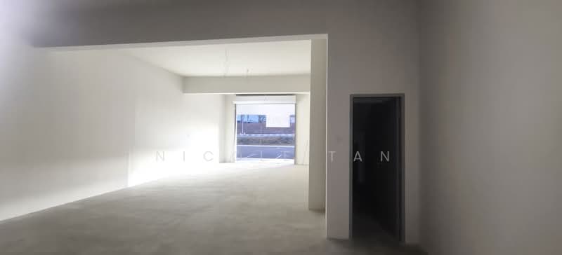 Shop for Rent in Labu (Negeri Sembilan) - Nicole Tan - Interior - PropertyGuru.com.my