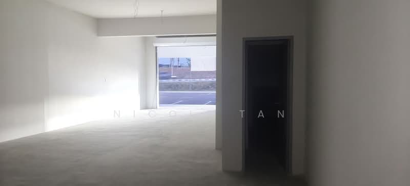 Shop for Rent in Labu (Negeri Sembilan) - Nicole Tan - Interior - PropertyGuru.com.my