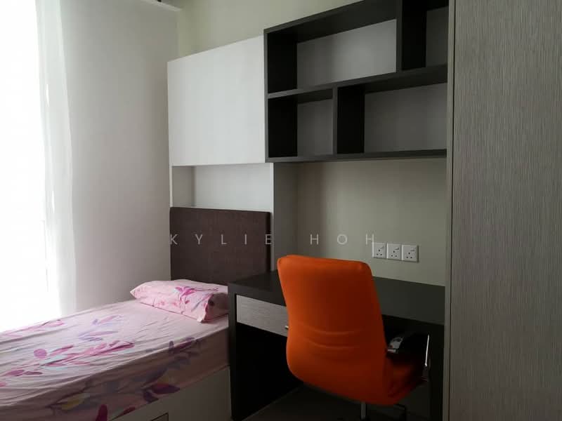 Kediaman Servis untuk Dijual di Garden Plaza - Kylie Hoh - Bedroom - PropertyGuru.com.my