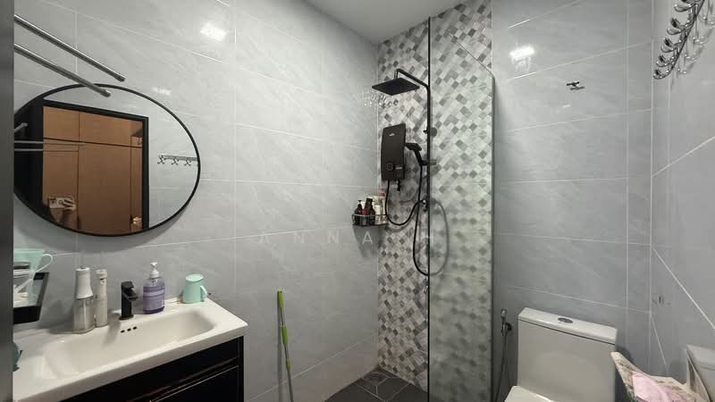 Rumah Teres 2-Tingkat untuk Dijual di Taman Bukit Seputeh (Seputeh) - Anna H - Bathroom - PropertyGuru.com.my